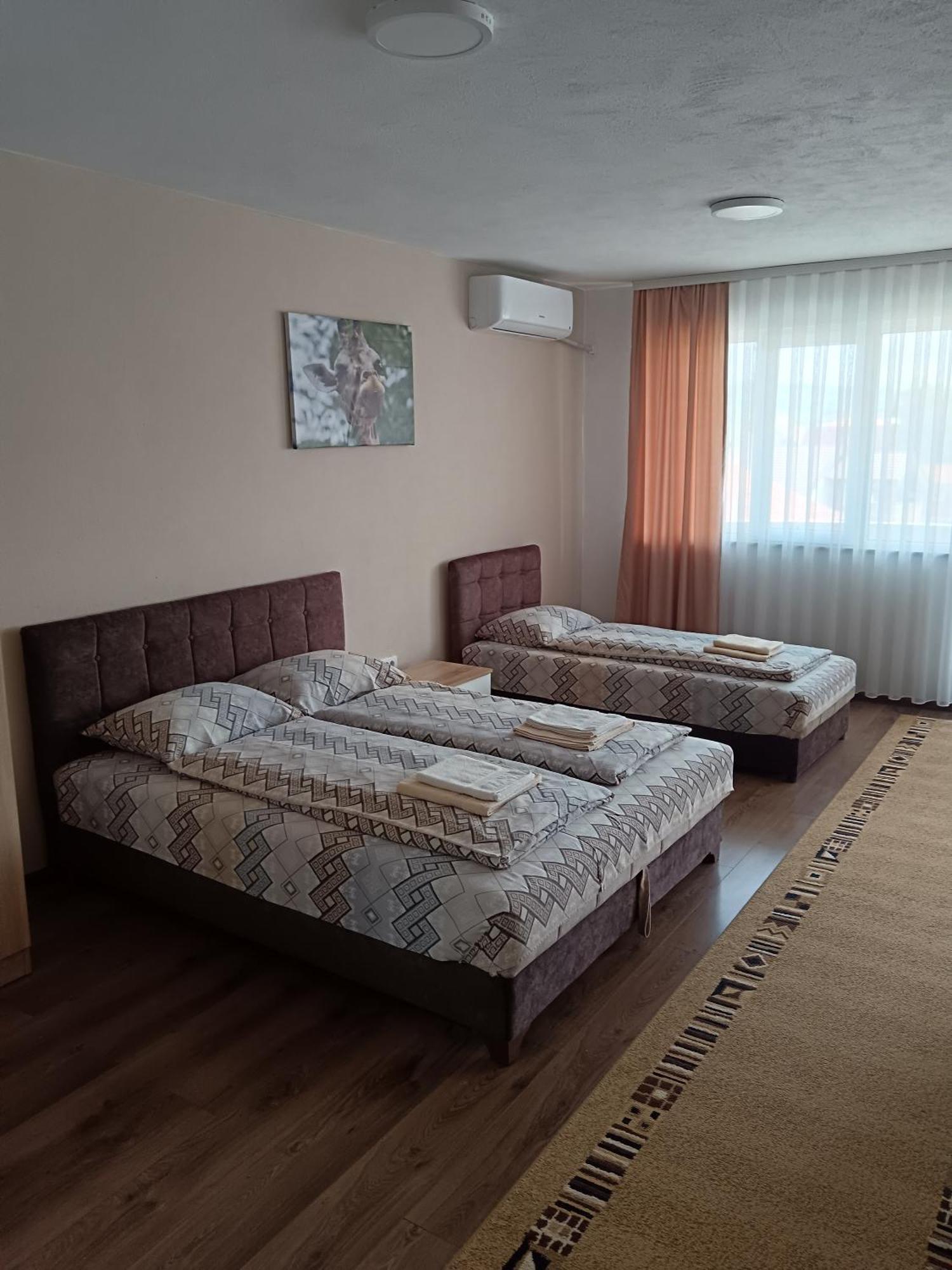 Apartmani Centar Sjenica Habitación foto